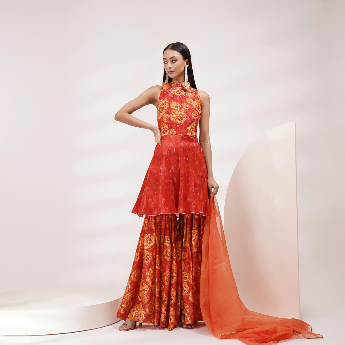 Create impactful visuals with the best product photography for your India campaign.
