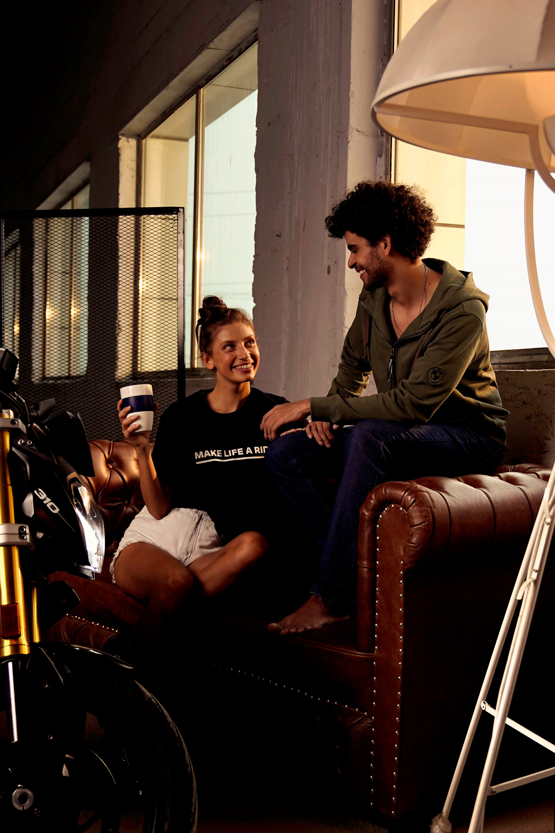 Dubai’s top fashion photographer makes every product shoot a standout with innovative ideas.  
