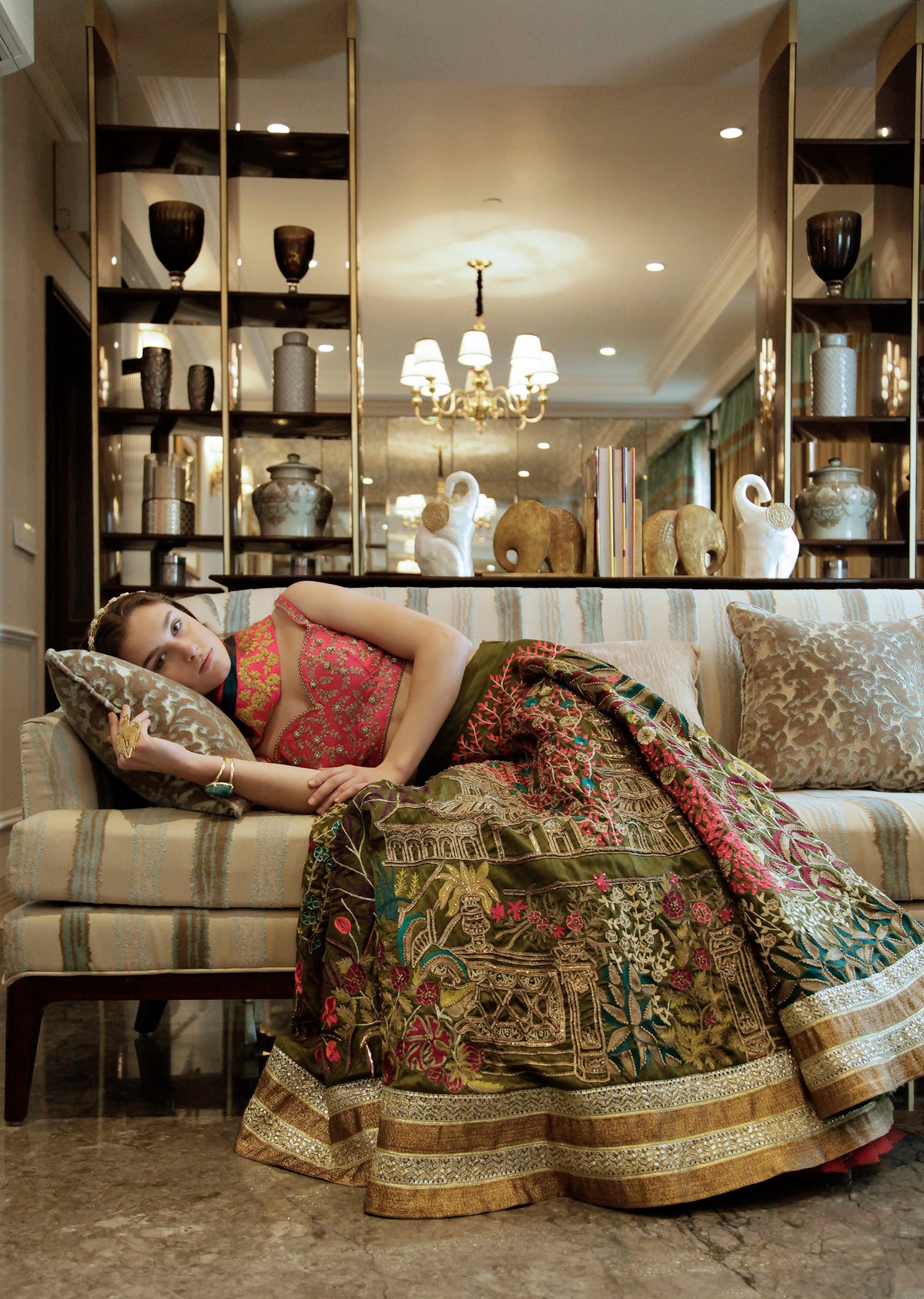 New York’s best photographer delivers extraordinary brand shoots with top-notch creativity.  
