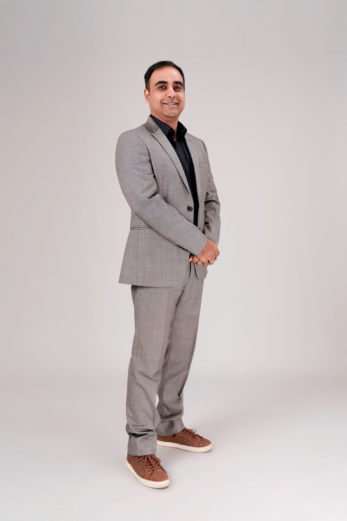 Florida’s leading portrait photographer makes every company shoot a top-tier creative experience.  

